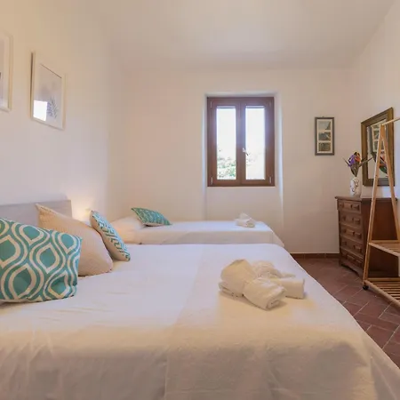 Quintavalle Apartment *